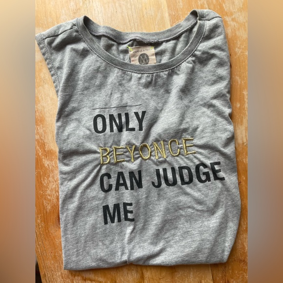 ⚡️2/$20 MANÉGE À TROIS women’s tank top / workout top - Picture 1 of 5